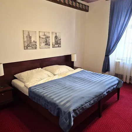 Ξενοδοχείο Lippert 4*