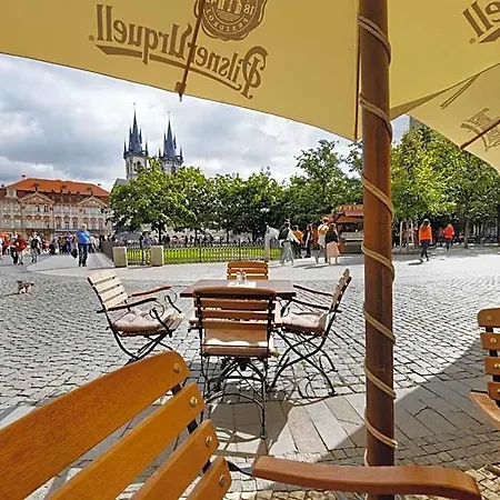 Lippert Szálloda 4*