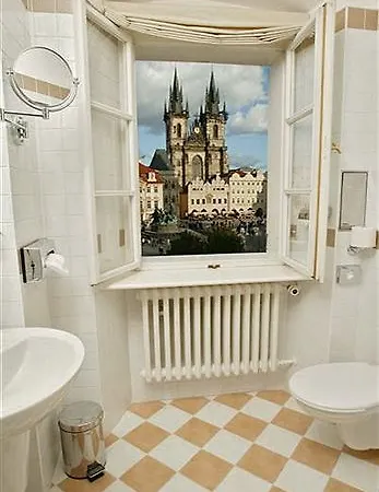 Lippert Szálloda 4*