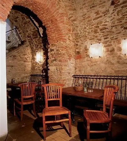 Lippert Szálloda 4*