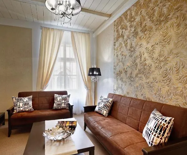 Lippert Hotel 4*